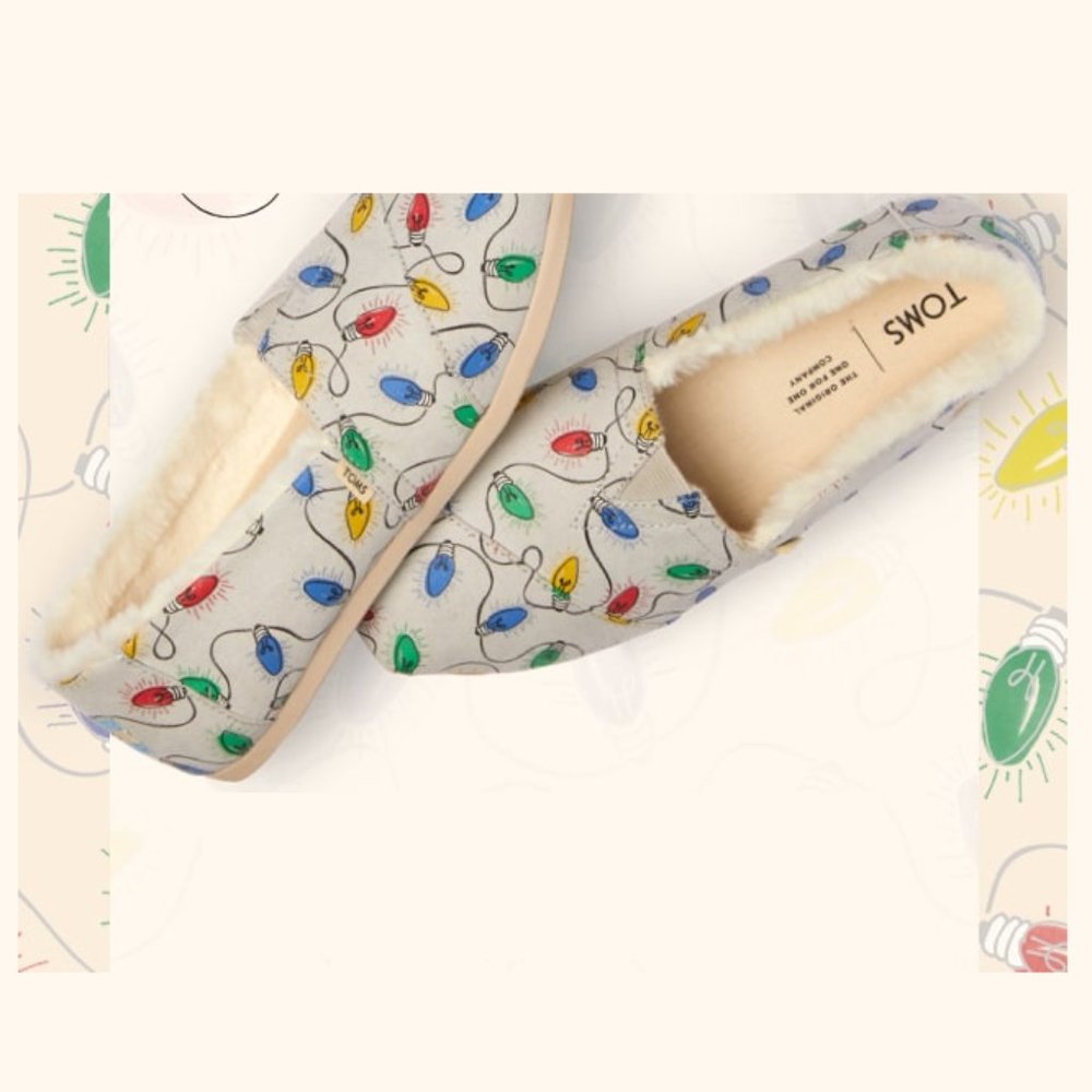 TOMS Glow In The Dark Lights Print with Faux fur - Picture 3 of 11